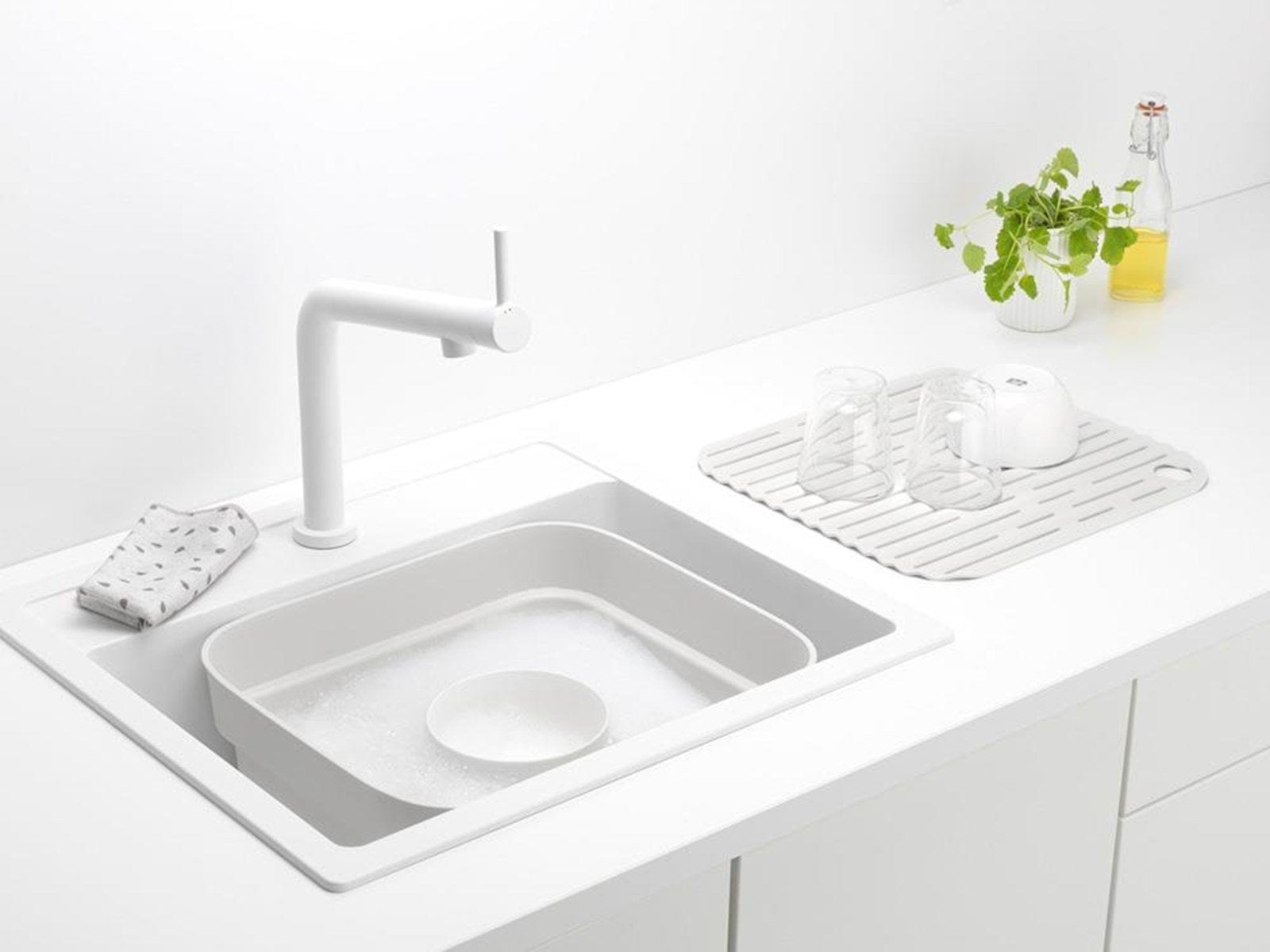brabantia Teppichwäscher Sink Side - dishwashing bowl brabantia Teppichwäscher Sink Side - dishwashing bowl